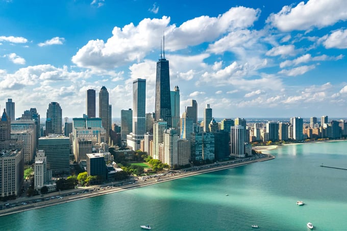 Home warranty in Illinois - view of skyline and river