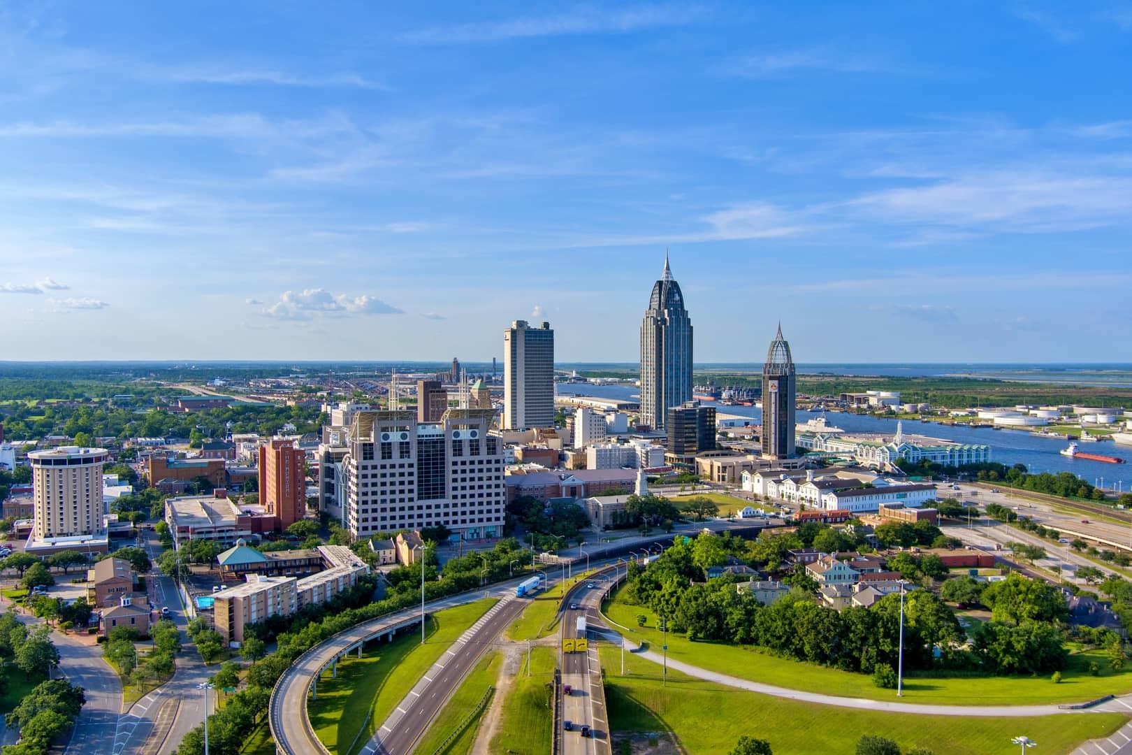Home warranty in Alabama - Skyline view of city