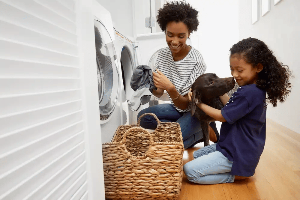 WomanLaundry