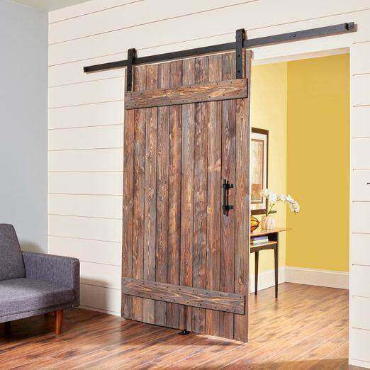 farmhouse-style-barn-door
